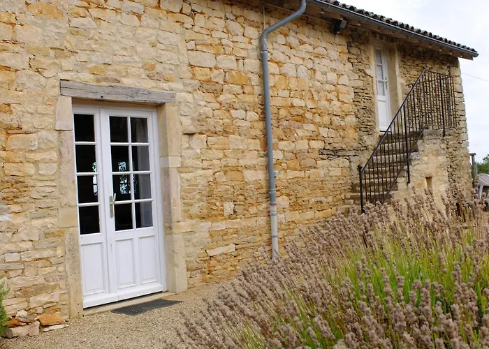 Une Maison De Campagne En Bourgogne Du Sud